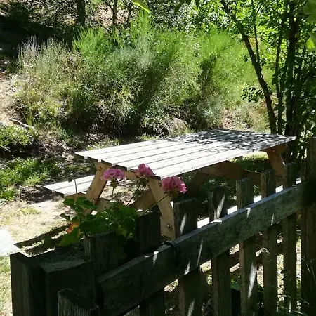 Alojamento de Acomodação e Pequeno-almoço Moulin La Papeterie